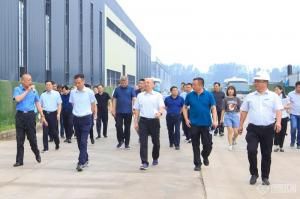 縣委書記秦保建一行蒞臨河南礦山智能制造產業園調研