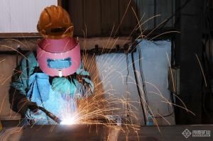 河南礦山｜揮汗如雨，只為捍衛產品質量！