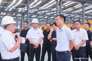 縣委書記秦保建一行蒞臨河礦智能產業園調研