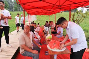  走，陪著父母暢游文巖渠！